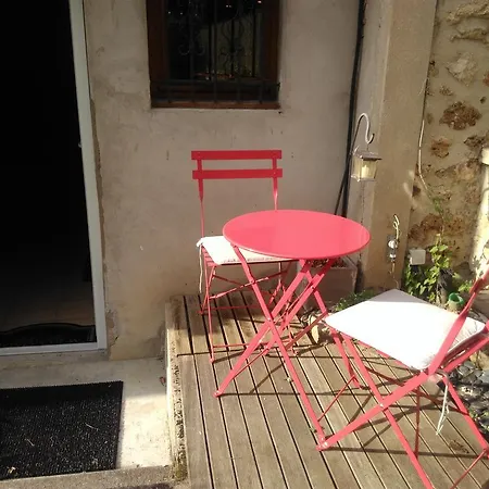 Bed and Breakfast Rue De Meaux *