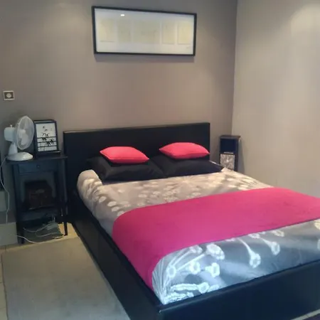 Bed and Breakfast Rue De Meaux